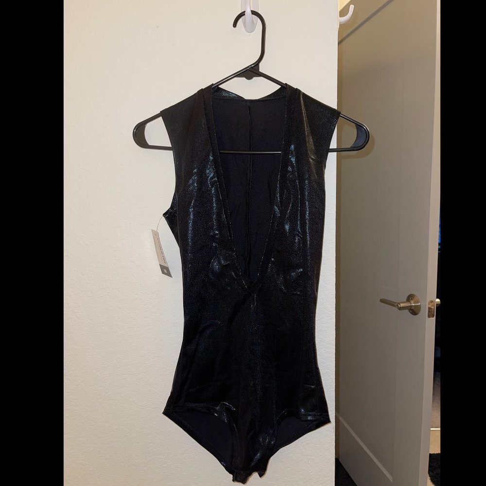 BLACK CHEEKY ROMPER